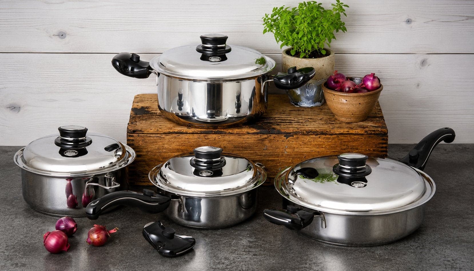 Gamme d'ustensiles Saladmaster en acier inoxydable